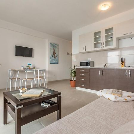 Apartments Eoli Brela Ngoại thất bức ảnh