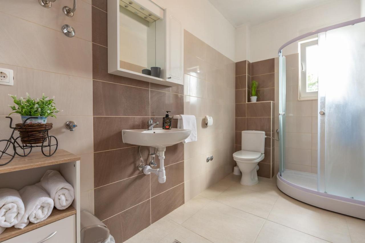 Apartments Eoli Brela Ngoại thất bức ảnh