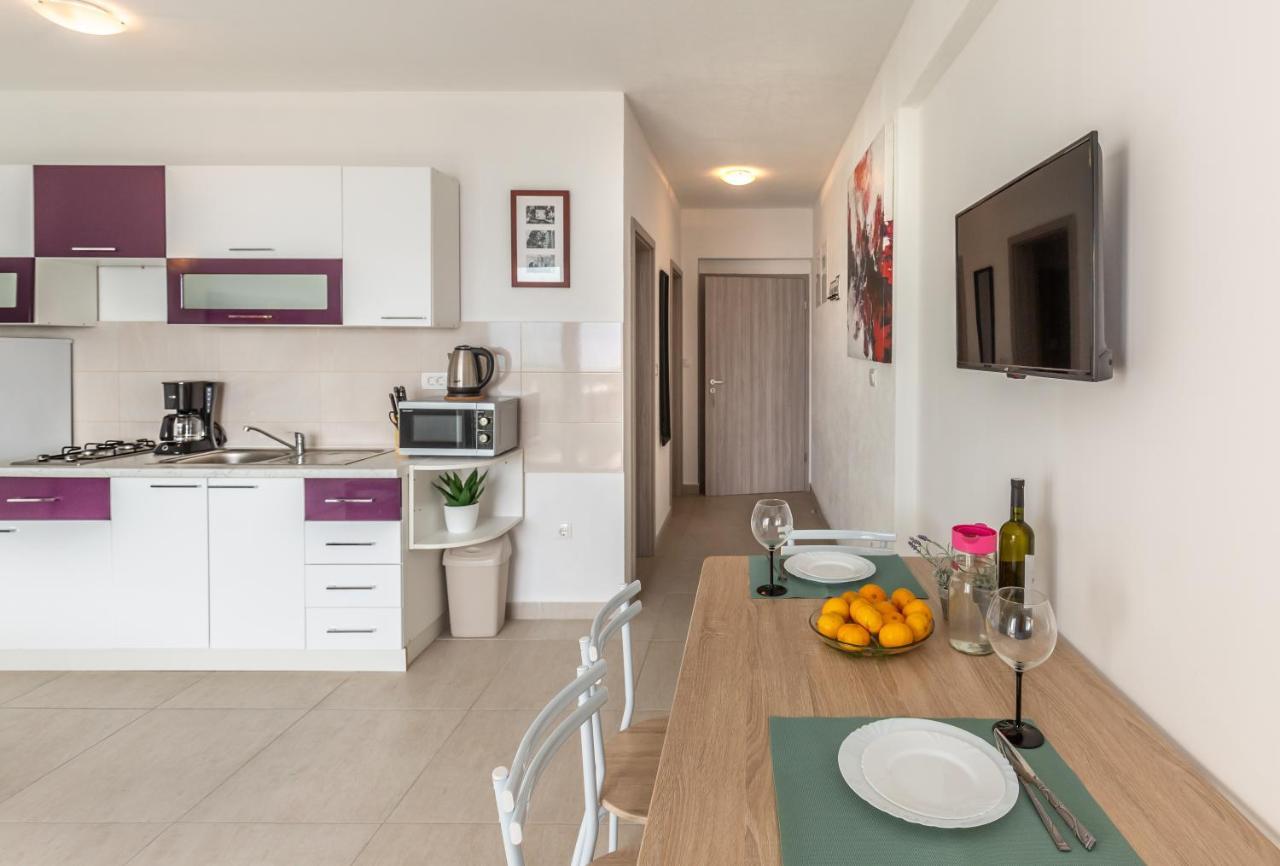 Apartments Eoli Brela Ngoại thất bức ảnh