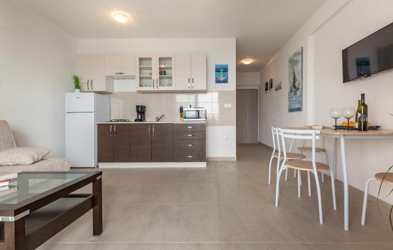 Apartments Eoli Brela Ngoại thất bức ảnh