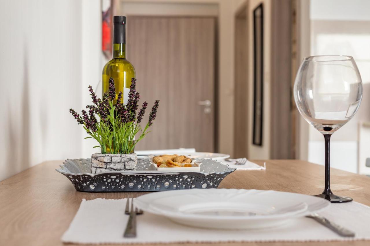 Apartments Eoli Brela Ngoại thất bức ảnh
